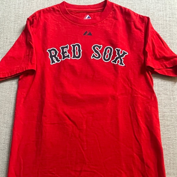 NEW Majestic Jacoby Ellsbury Women’s MLB Apparel Red Sox Name and Number T-Shirt - Picture 2 of 7